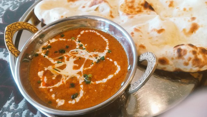 インドカレー屋さんは語学の勉強にもなるから良いよね。
食べたあと店員さんにダニヤワードって言ったらアリガトゴザイマスって返してくれる。 