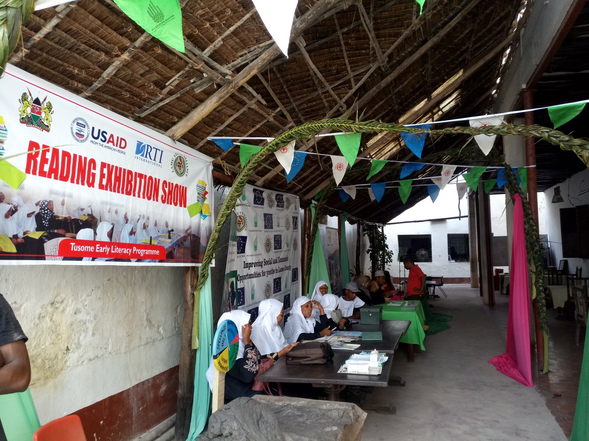 LamuYouth's tweet photo. Lamu Culture Festivals promote diversity, bring neighbors into dialogue, increase creativity, offer opportunities for civic pride and improve our general psychological well-being. In short, they make Lamu better places to live. Thanks @EUinKenya &amp; @AKF_EA https://t.co/4mGIk8HoFx