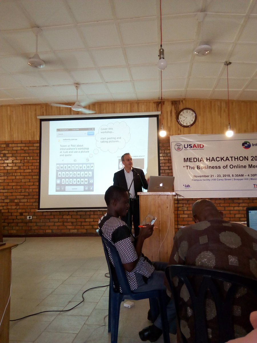 KokoiAnthony's tweet photo. @SteveAhern presenting on Online Business Strategy & Pitch at the Media Hackathon 2018.
#mediahackathon2018
@Internews @USAID @iLabLiberia https://t.co/UF864zMhZc