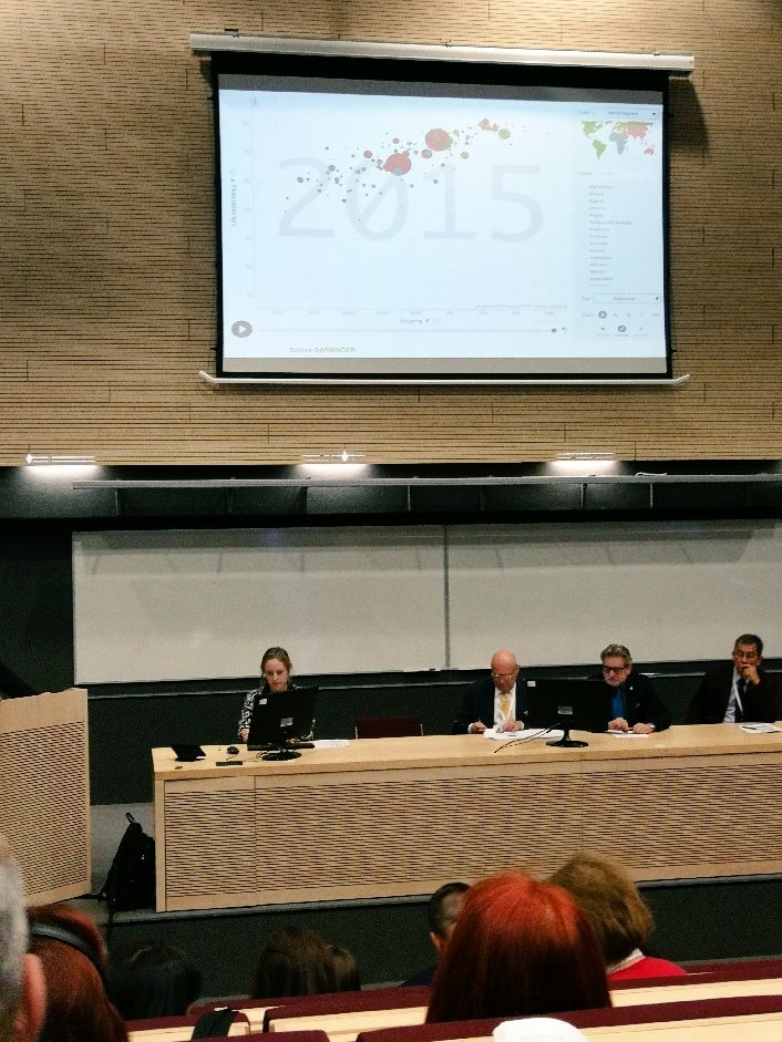 Staniszewska_An's tweet photo. @umed_wroc: Ruszył IV Międzynarodowy Kongres Polskiego Towarzystwa Zdrowia Publicznego. W wydarzeniu uczestniczy dr Dominik Olejniczak. W pierszym panelu biorą udział  miedzy innymi @GIS_gov #JarosławPinkas i były dyrektor #IPCZD dr Maciej Piróg. https://t.co/c4P4GROono