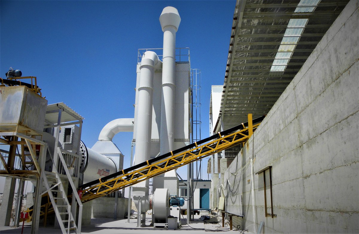 alsilica's tweet photo. The customer’s unique demand and specification always comes first. That’s Al-Rasheed’s difference.
@AlSilica #SilicaSand #CustomerExperience #AlRasheed https://t.co/OO1Q00KyPc