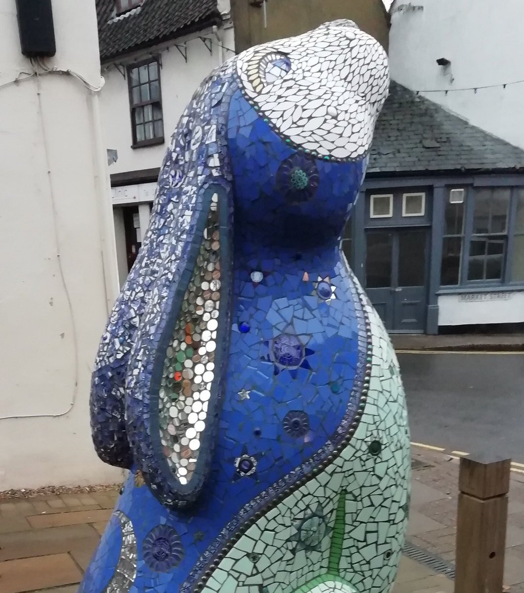 NorthNorfolkDC's tweet image. We’re delighted to have brought our @GoGoLepus back to #NorthWalsham today. It’s a grey day but Lepus is looking glorious. Lepus has been off to #Norwich for the #ggh18 auction, come back to NNDC hq in #Cromer for a visit and is now home. Thanks to @break_charity for everything!