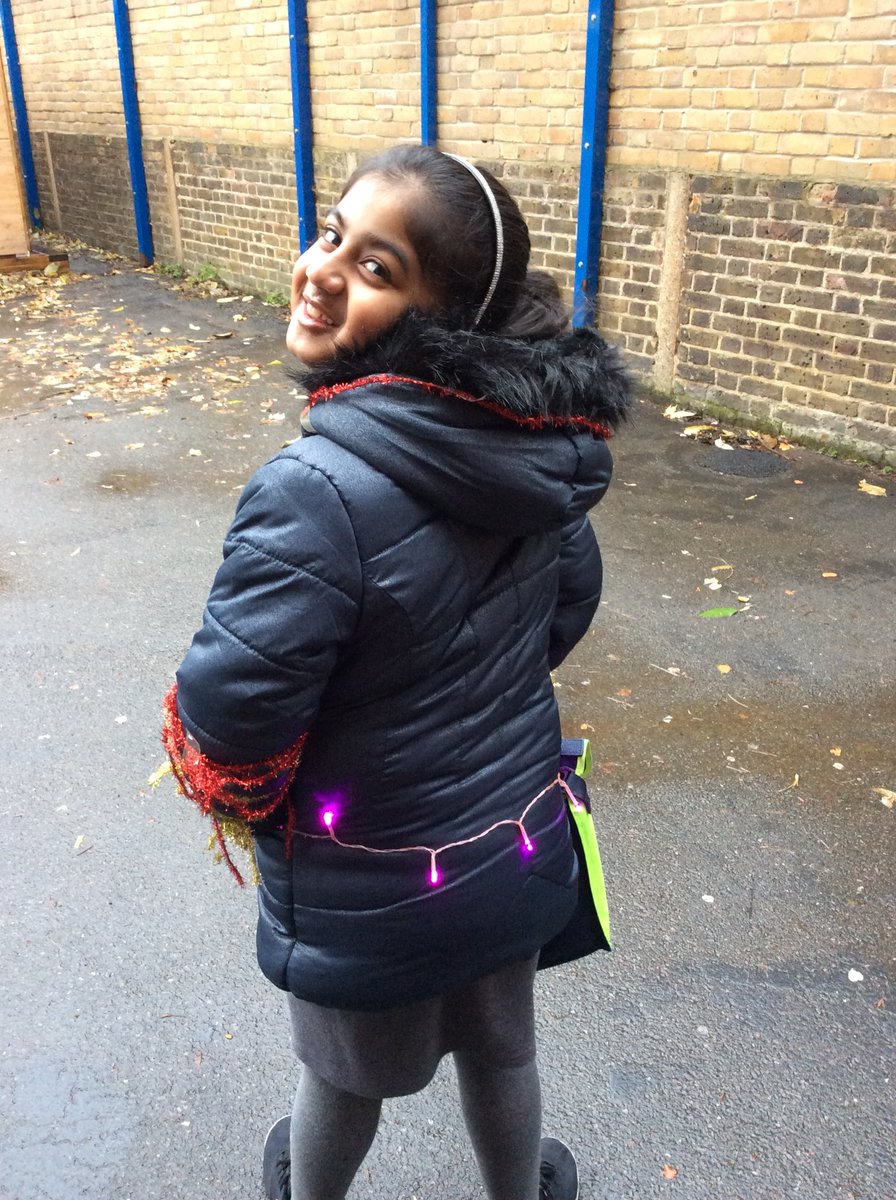 MayflowerSch's tweet photo. Be Bright Be Seen Car Free Day. Well done to all the children and families who walked, scooted and cycled to school and dressed brightly. #nationalroadsafetyweek #sustran #pe https://t.co/9wGrS3n2dn