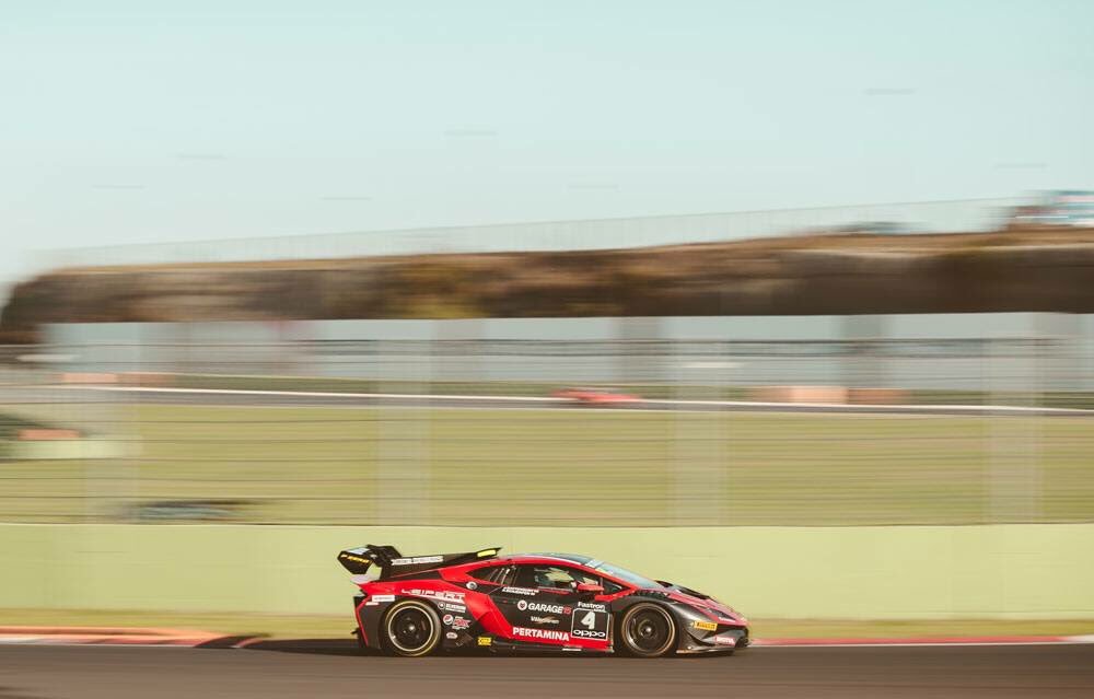 ASchjerpen's tweet photo. Strong performance for Schjerpen at Lamborghini World Final

🗞 https://t.co/Iavd4jsylE

📷 @DeepSpiritPhoto 

#SuperTrofeo https://t.co/vnqjO5rAqg
