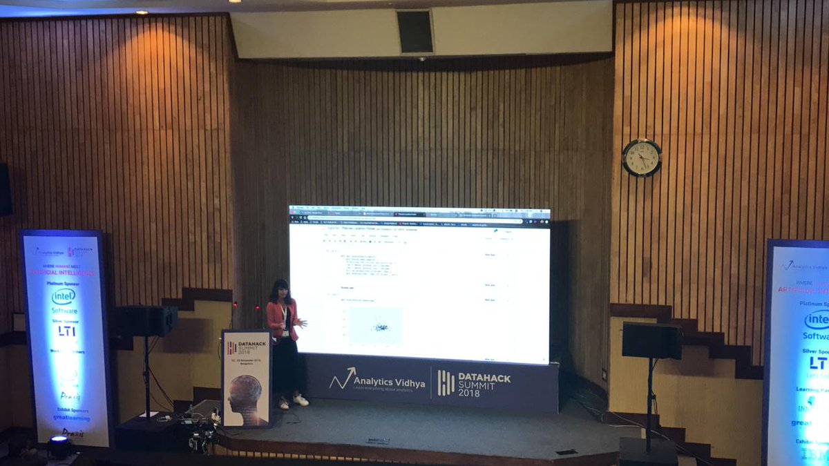 AnalyticsVidhya's tweet photo. In an interesting hack session with Divya Choudhary, as she get the ball rolling on identifying location using clustering &amp; language model! https://t.co/Mm9955u36e