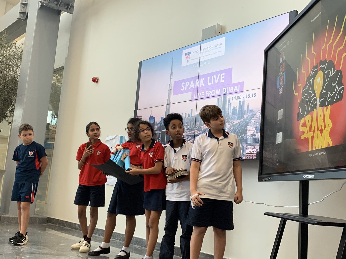 DwightSchoolDXB's tweet photo. ‘Sparkers’ from Grades 1-6 invented a genius hoodie which they created after interviewing 60 people to find out their hoodie preferences! What would you like to feature on the perfect hoodie? 😁💡🦁 #CreatingSparks #SparkWeek #innovation #design #education @Evo_Hannan https://t.co/GI71MtAg2t