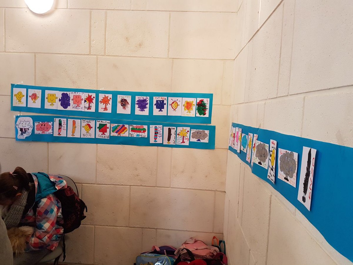 USEP62's tweet photo. #RencontreUSEP #RandoDesDroitsdeLenfant Les droits des enfants tapissent les murs de la @ArrasCitadelle ! https://t.co/bqp6nayLeB