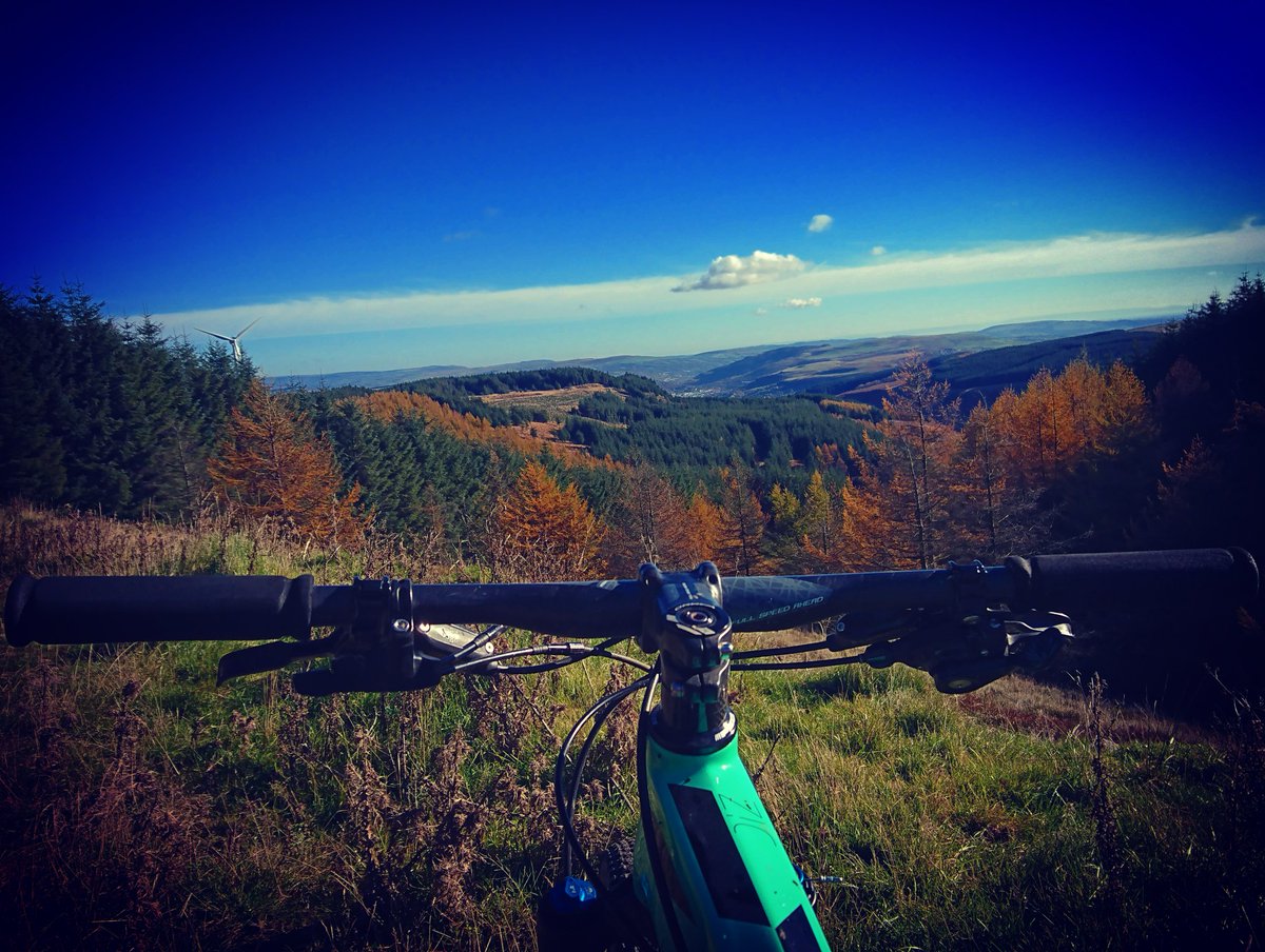 leewilliamsmtb's tweet photo. Mtb rules! π΄π»π
.
.
#MyOrbea #weareorbea #RideFightWin #orbea #oiz #orbeaoiz #mtb #mountainbike #mountainbiking #mavic #sram #fox #fsa #ridefoxUK #skratch #skratchlabs #skratchlabsuk #skratchlabsambassador #realskratch #skratchthesummit @Orbea @orca_triathlon @SkratchLabs https://t.co/uiO1tqxRFt