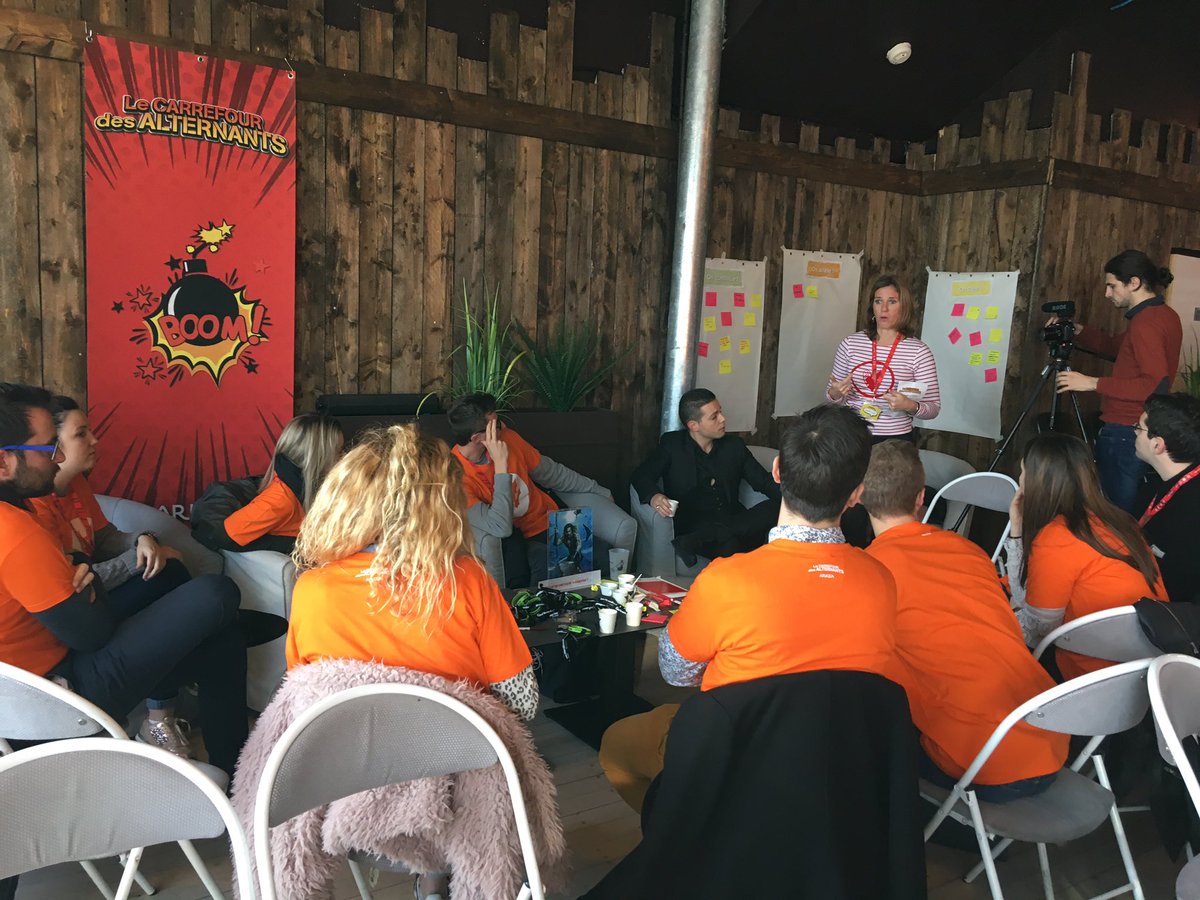 MorganeJ1980's tweet photo. Le Carrefour des alternants @WeAreArkea bat son plein! Plus de 160 alternants du Groupe réunis : Au programme : ateliers de facilitation ce matin et après-midi en mode gaming. Une intégration réussie c’est ça aussi #Arkea ! @JulienGastrin https://t.co/8jve7uetom