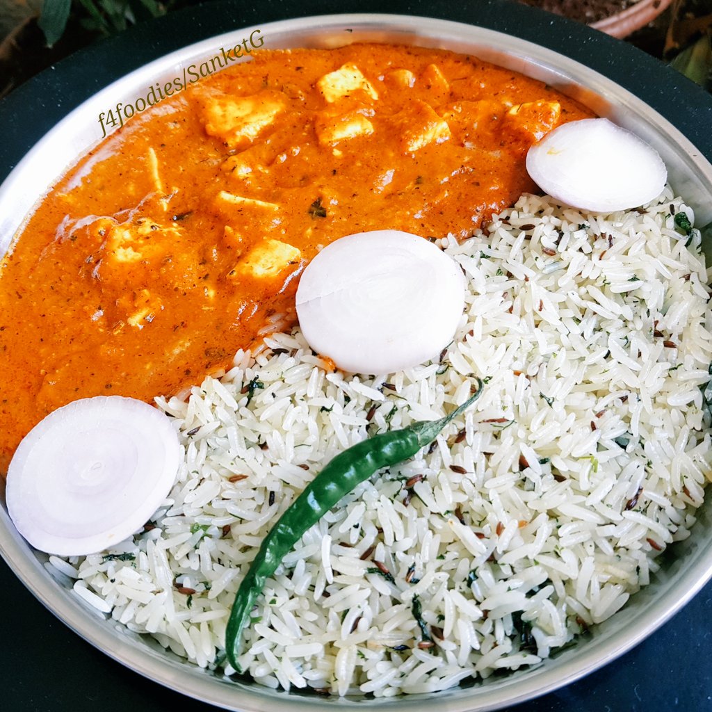 GardeSan's tweet image. Today&apos;s #Lunch #HomeMade #PaneerMakhanwala with #JeeraRice 
Full of ghee, kajju, and cream
#PaneerLovers 
#पनीरमाखनवाला और #जीरा #राईस #दिल्लीराईस 

#food #foodies #foodpics #foodiesofinstagram #foodblog #chefs #म #मराठी #खादाढखाऊ