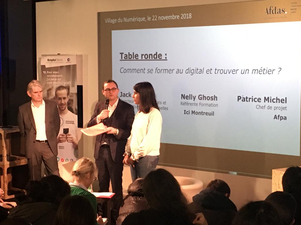 Afdas's tweet photo. #EnDirect du #Villagenumerique ➡️ Table ronde 11h25 : Comment se former au digital et trouver un emploi animée par Jack Aubert et @ICIMontreuil et l' @Afpa_Formation https://t.co/XUz2WCq6Fh
#PIC #10KNum #VersUnMétier https://t.co/42jvRQhNND
