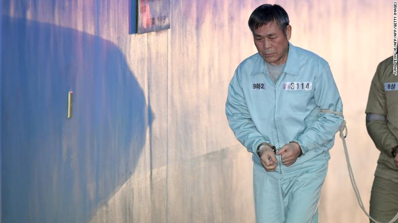 CNN's tweet photo. South Korean pastor who portrayed himself as 'God' sentenced to 15 years for rape https://t.co/D2tVKtGNbI https://t.co/4MPaxRQA9b