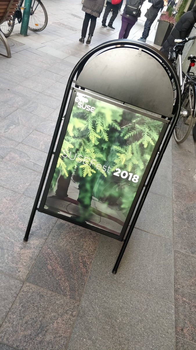 kimi_tri's tweet photo. Tänään on #SUSEfest päivä! Asiana kontteja, automaatiota ja paljon muuta @SUSESuomi https://t.co/JwLlEW2Elu