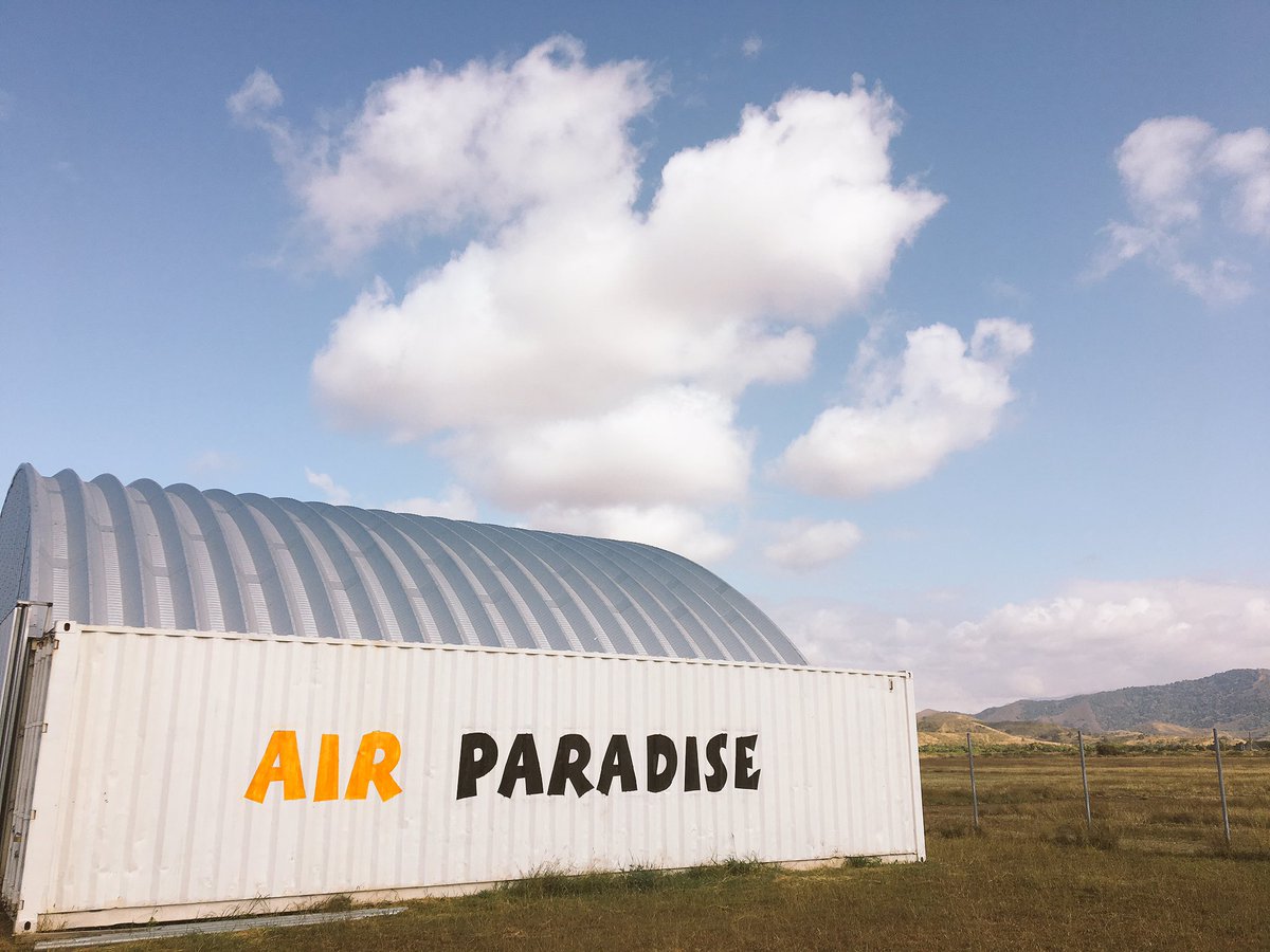 #JeudiPhoto One-way ins Paradies, bitte. #nouvellecalédonie