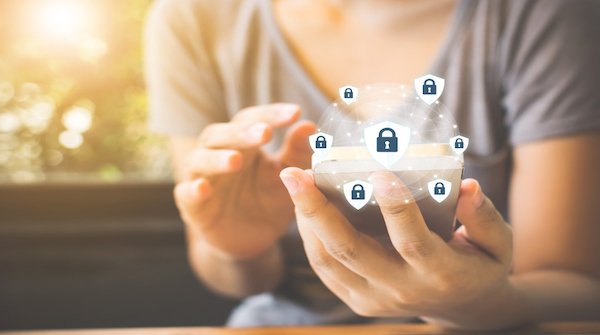 TobyNewbatt's tweet photo. 87% of organizations now rely on employees to use their personal devices to access business apps, creating the opportunity for #cybercriminals to infect these devices with #malware. How to protect your network while embracing a #BYOD strategy: https://t.co/xBo48sjHlO https://t.co/8zHCccA5yn