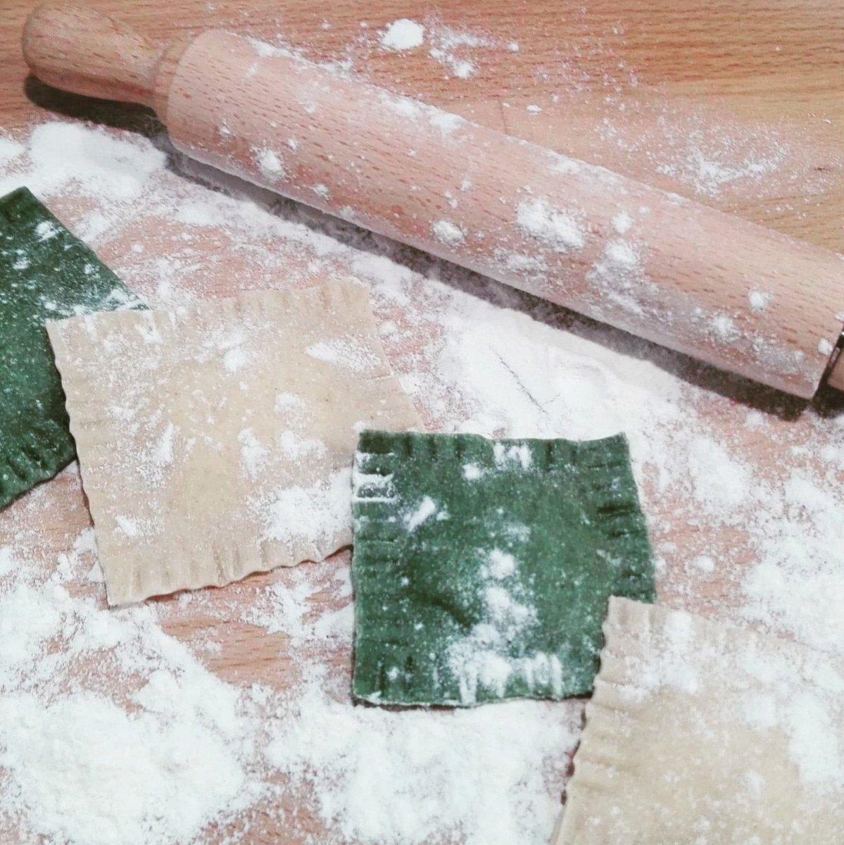 Pumpkin and Prawn Ravioli!

Bespoke order sent out this afternoon for a very special dinner party this evening!

Contact us for your bespoke orders of antipasti platters, filled pasta and charcuterie boards!

Tel 01225 282218 for your party enquiries today! #dinnerparty #hosting