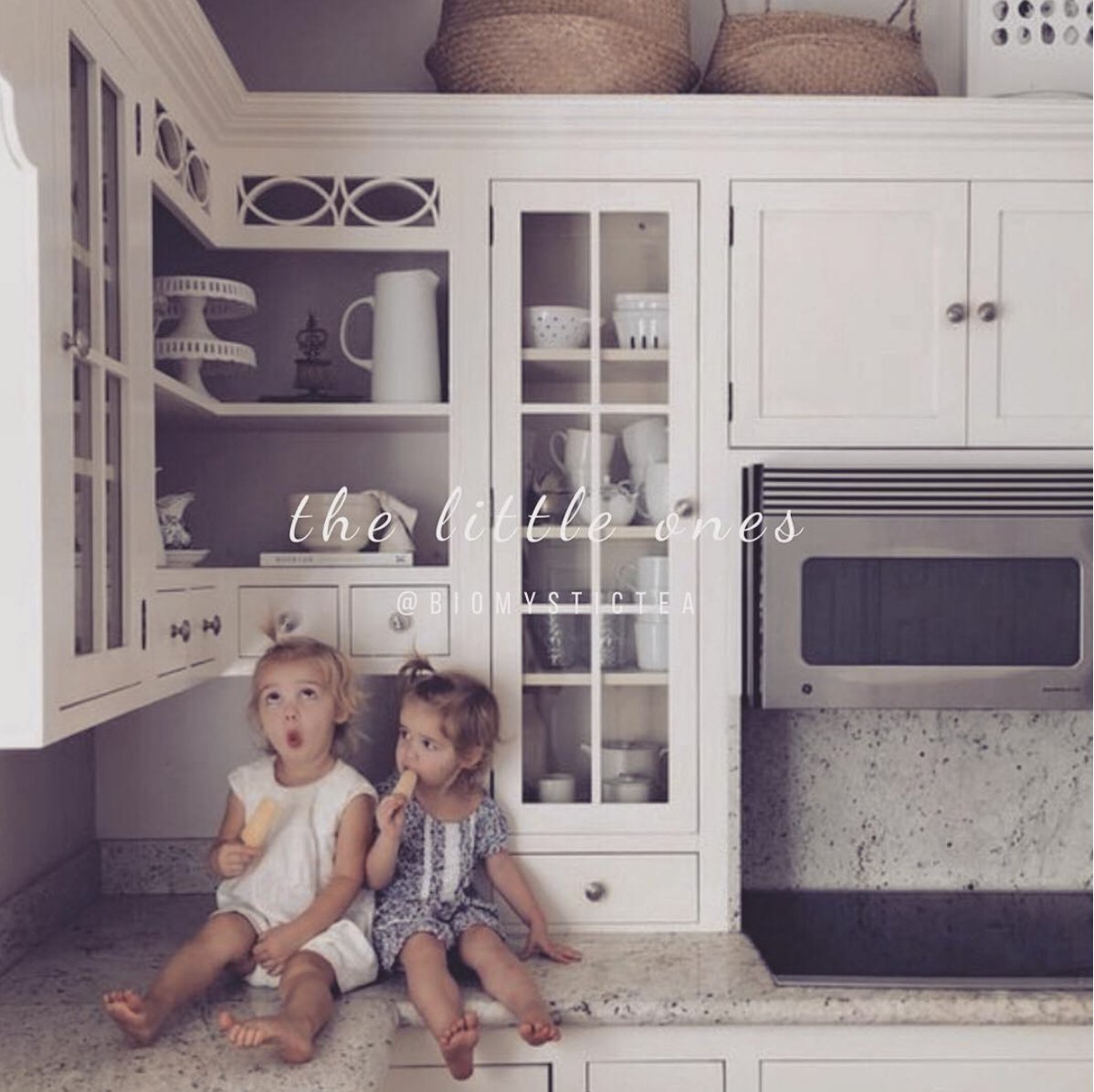Biomystictea's tweet photo. Kids can be a handful, though we know you love them even more because of it. Our Relax Tea is there for those moments when you finally get a minute to breathe 🌿 https://t.co/W8wZ5tiwsT #Kids #Family #Relax https://t.co/D1YkQN6ukV