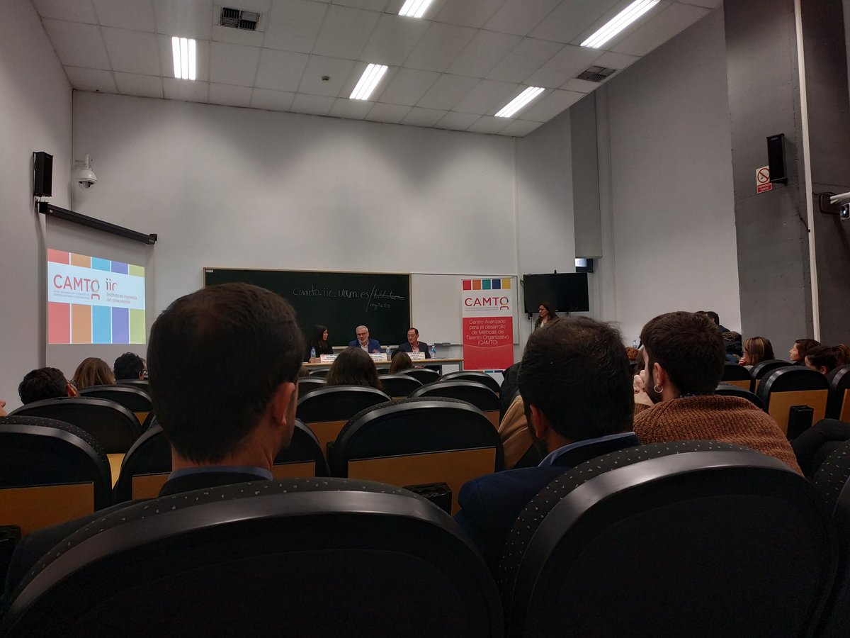 IIConocimiento's tweet photo. 🔴 Medir y predecir la experiencia del empleado es esencial para #RRHH
Una de las conclusiones del debate sobre las métricas del #talento en #CAMTO18 https://t.co/Fi6IoWG3mX