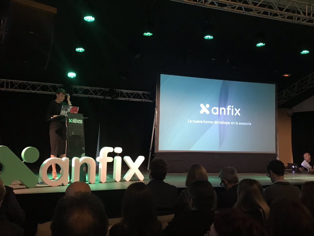 marcoverdejoabg's tweet photo. Hoy un jueves diferente!! VI Encuentro de Asesores Digitales. Renovarse o Morir. Experiencia WOW!!!! #asesoresdigitales #anfix #marcomoralesabogados https://t.co/4E7WBDiFea