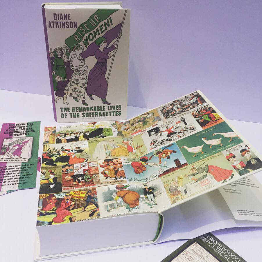 download валиханов