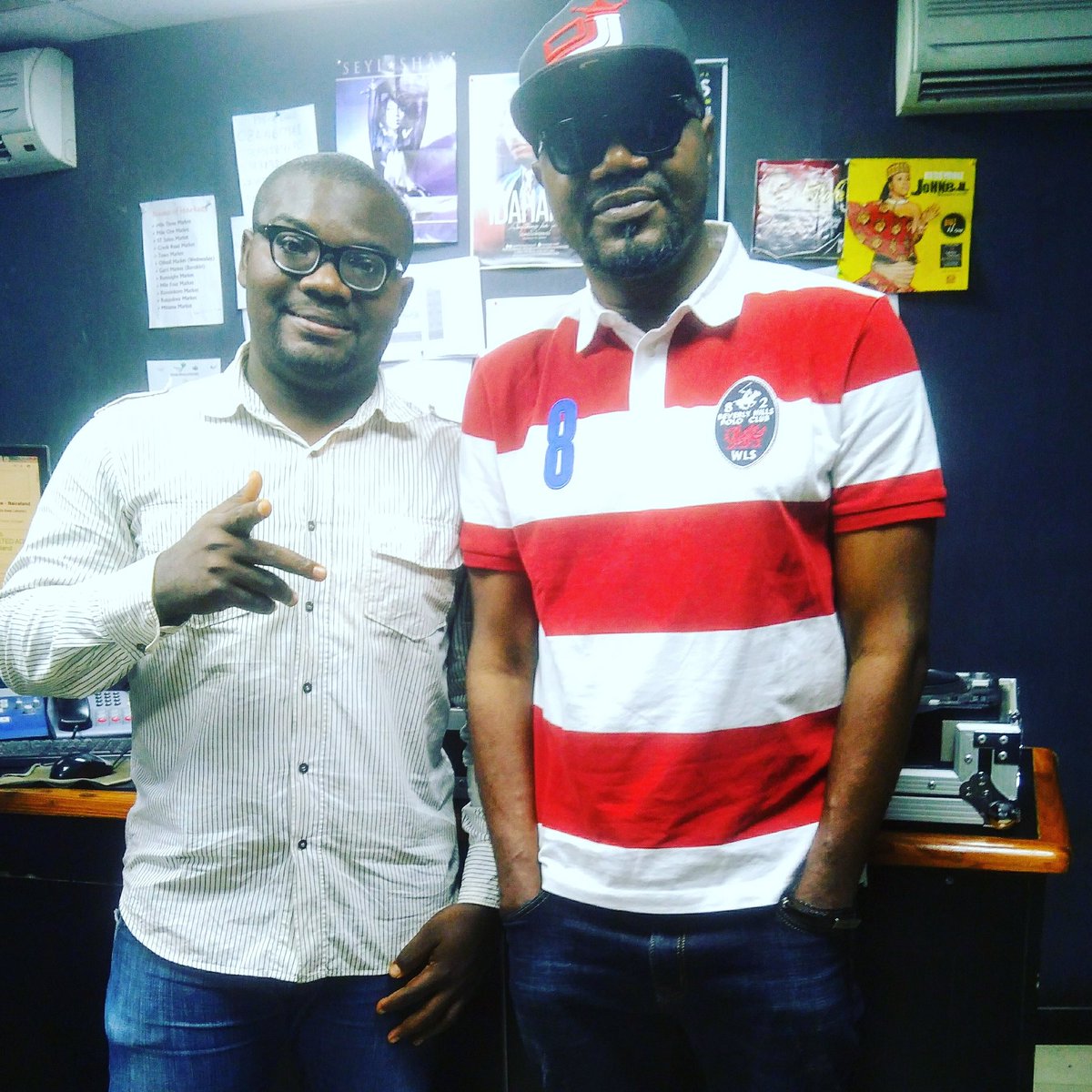 smartdonwazobia's tweet photo. #RespectDJs #ProudlyDJ
Myself with world's famous DJ Jimmy Jatt (Grand patron of DJs/My role model) https://t.co/g1YstHpjxH