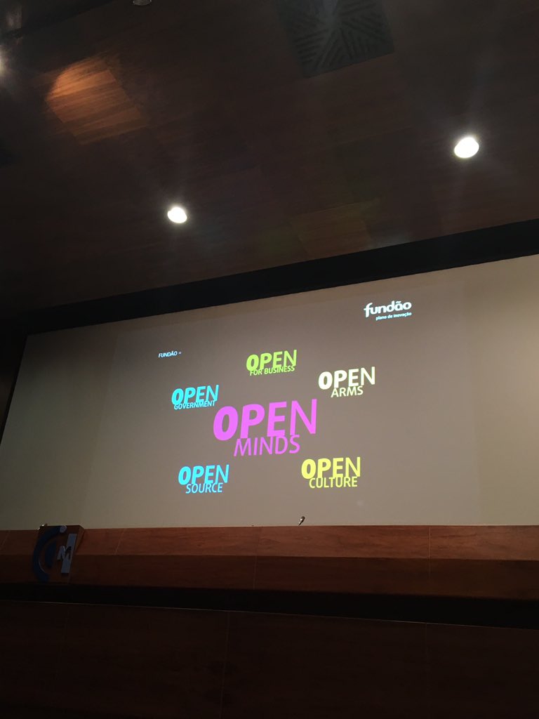 maimonaorg's tweet photo. Los bienes de #innovación como derechos fundamentales, según Paulo Fernandes, Alcalde de #Fundâo #InnovaEx18 https://t.co/YSJJSrAOcr