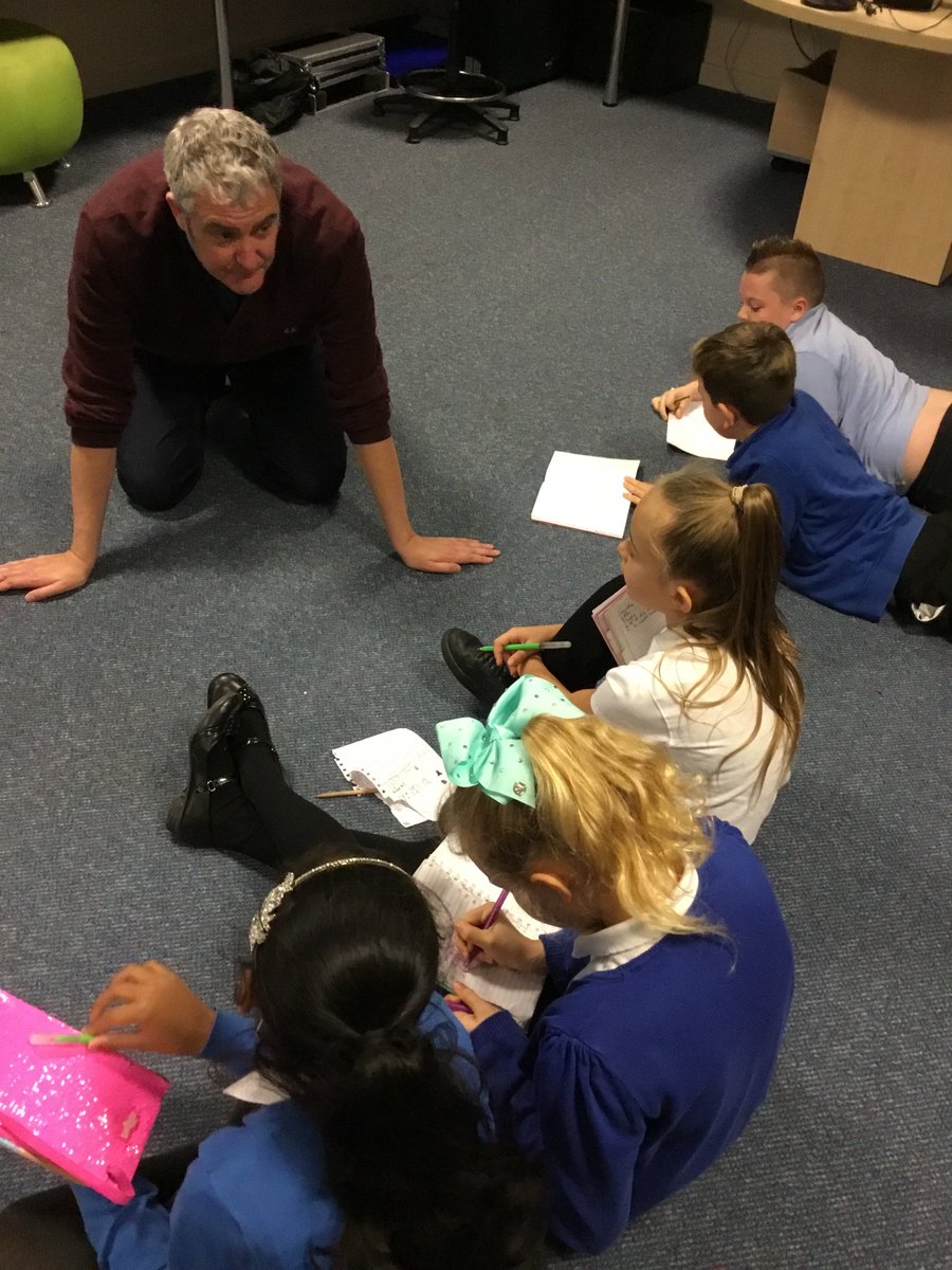 misspindar's tweet photo. We’re having a fab morning creating radio adverts to promote a healthy and active lifestyle! #lesssitmorewalk https://t.co/5kDaAWTB2Q