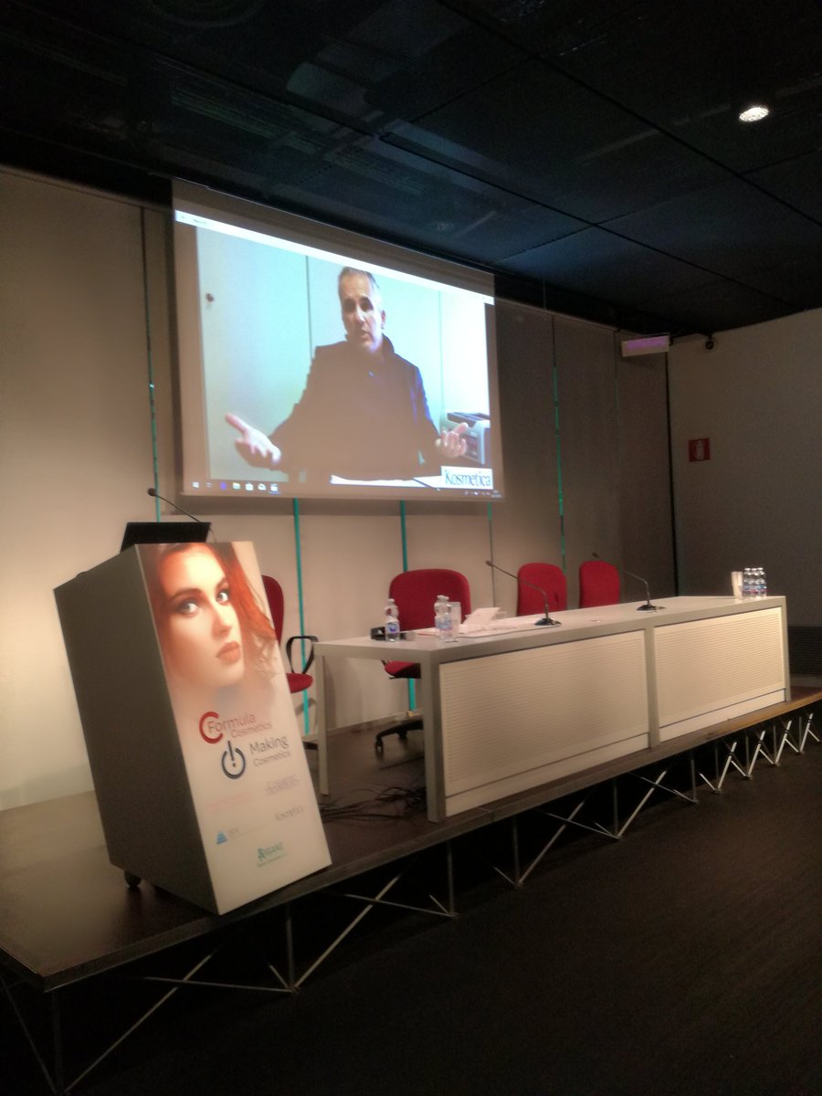 Kosmetica_TN's tweet photo. @Kosmetica_TN  e @ilmaking 
Convegno innovazione e sostenibilità. Un ringraziamento ai relatori Roger Botti @Robilant , prof.Francesco Bertolini, SDA Bocconi e Vittorio Brenna, esperto di impianti sostenibili https://t.co/yucbVYs8bN