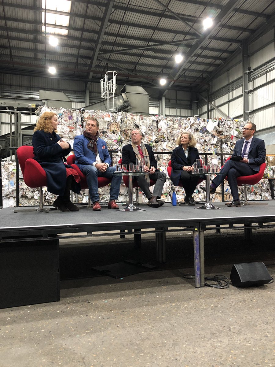 JLL_Guy's tweet photo. Technology will enable us to turn #WasteToWealth @BITC we @JLLUK want to get involved. What more can you do? https://t.co/wKcobnGnPr