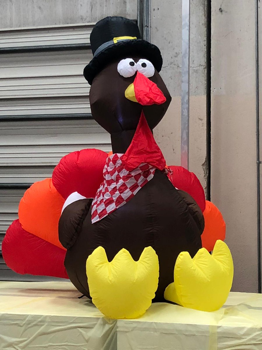 PatientCareAmer's tweet photo. Happy Thanksgiving from everyone at Patient Care America. Today we gather to be thankful for what we have, for the families we love, the friends that we cherish, and the blessings that will come. Happy Thanksgiving! https://t.co/DyZORZpDmP