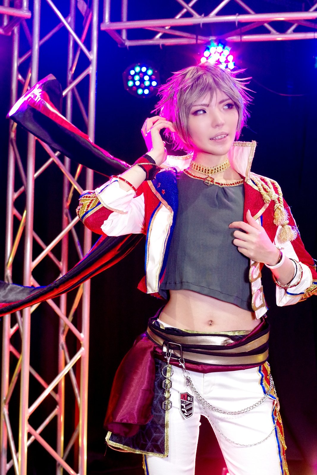 亜莉沙 ワールドトリガー チカちゃん 戦闘服のゆったりした動きやすさがありつつもウエストライン 腰の切り替えラインを意識してます アームは合皮 襟縁 前ﾀﾃはベロアで暗くとっても陰影が出るかなって 老け顔なので幼女が似合わないは言わないでね