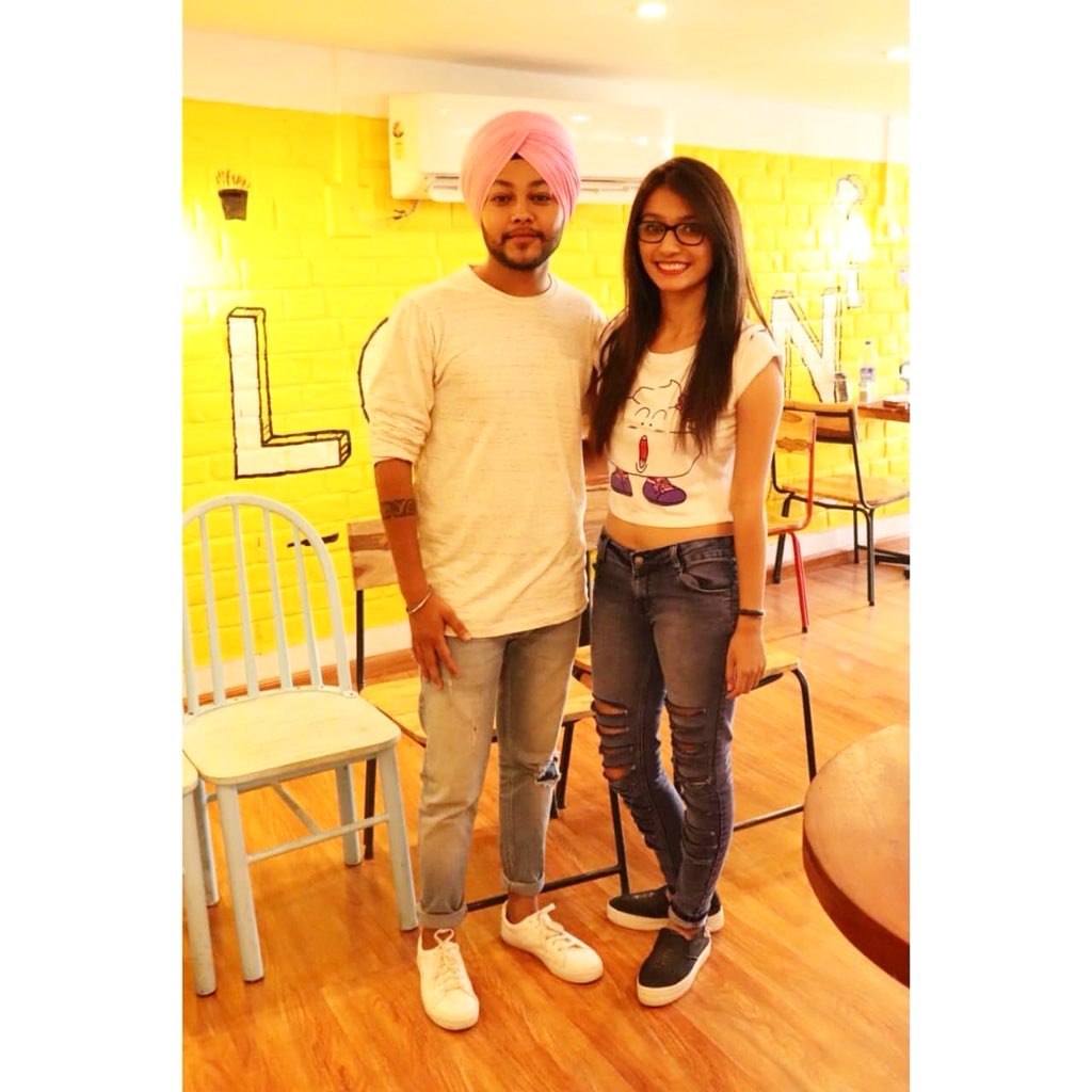 devdsingh13's tweet photo. So hey guys!!! The teaser has been launched of our upcoming romantic song “I LOVE YOU” a sarthak records presentation in association with namastey rajasthan . Introducing DEV SINGH &amp; RAHUL RAMAWAT directed by SARTHAK KANOJIA . 
#iloveyou #romanticsong #2018 #music #support #share https://t.co/obDpJzs3oo