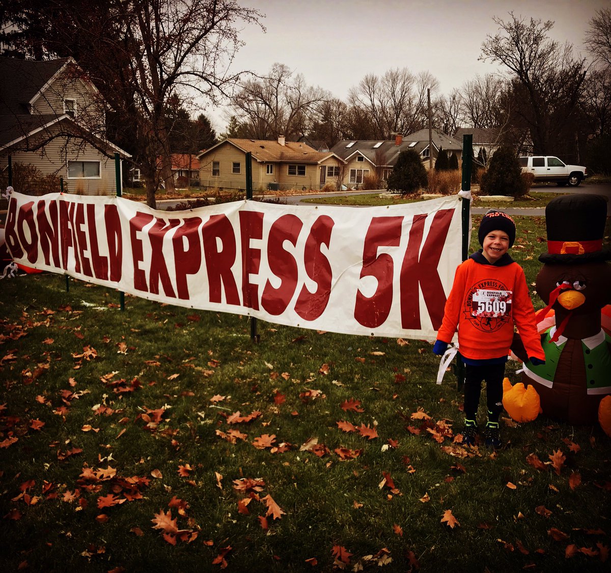 DGSXC's tweet photo. So proud of this guy! Absolutely crushed it at @BonfieldExpress today. Huge 5k PR and ran whole thing for first time. Also sang John Denver as we ran thru Denburn Woods
#countryroads
#evensplits https://t.co/1uWyj5eMGx