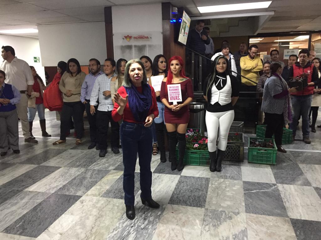 PichinchaGob's tweet photo. En conmemoración al el Día Internacional de la Eliminación de la  Violencia contra la Mujer que se conmemora el 25 de noviembre, la  viceprefecta, @MarcelaCostales, compartió un mensaje que motiva el respeto, la tolerancia y la igualdad entre compañeros. https://t.co/ovxSidKWRx