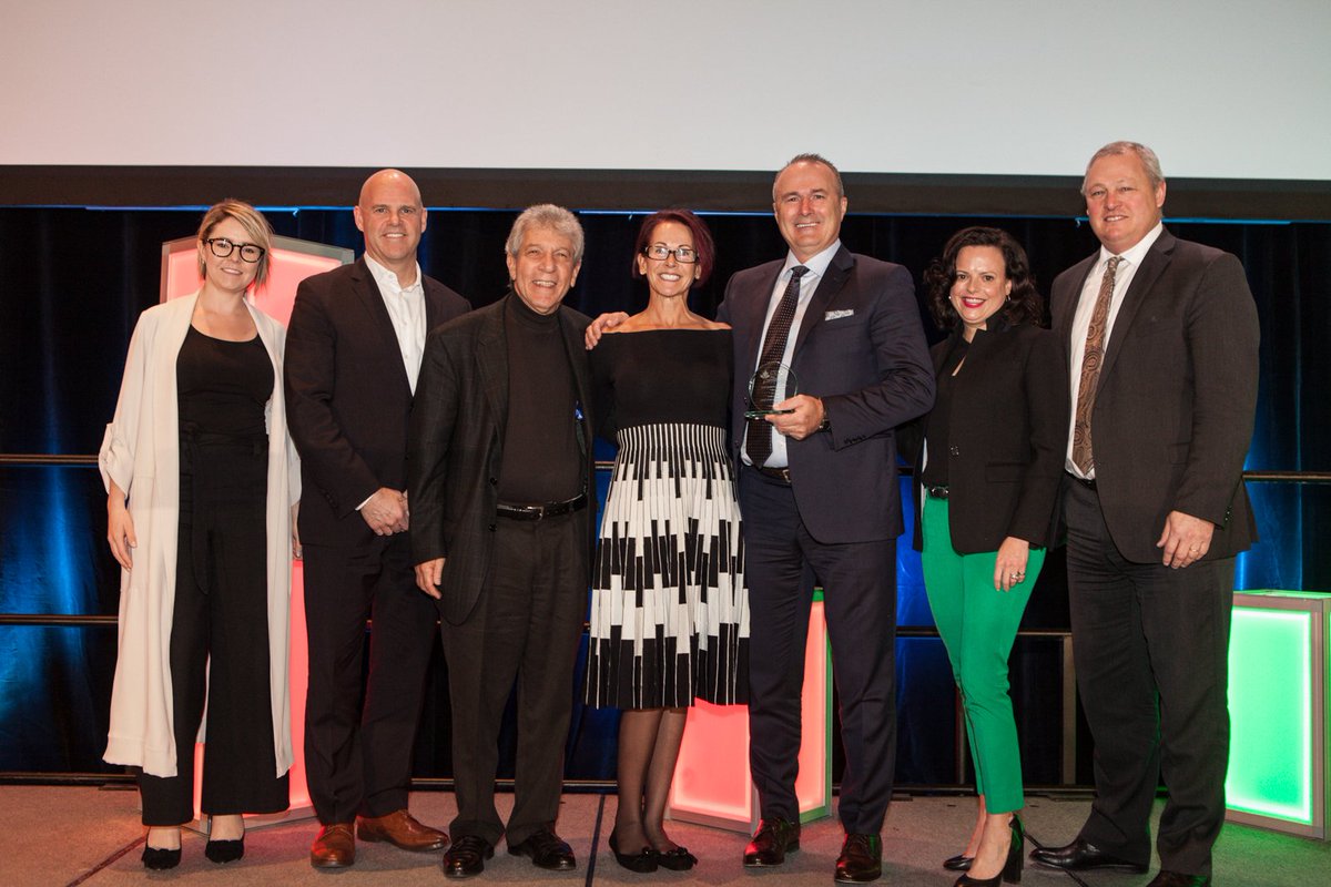 canadiantransit's tweet photo. Yesterday we presented corporate awards for Safety &amp; Security, Environmental Sustainability, Innovation, &amp; Marketing/Comms. We also granted individual leadership awards for Excellence, Distinguished Service, Heroism, &amp; Lifetime Achievement. Congrats to all the winners! #CUTAyyz https://t.co/awTEKnT1R3