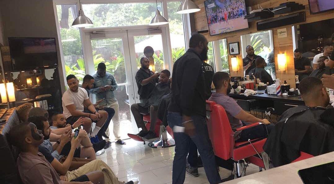 FreshUpBarber's tweet photo. 💈We are Open today, November 22nd. Happy Thanksgiving to all.💈#GiveThanks #Blessed #Grateful #FreshUpHaiti #FreshUpBarber #ConsistencyIsKey #ItsThatSimple #Haiti #MenCave #MenHub  #Barbers #BarberLove #Gentlemen  #WeMakeTheDifference #BestBarbers #WeKeepRaisingTheBar #JSB🔱 https://t.co/AtDsC2kIsY