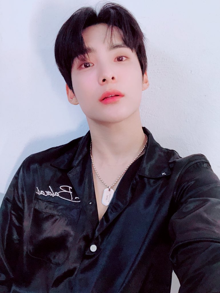A.C.E tweet media