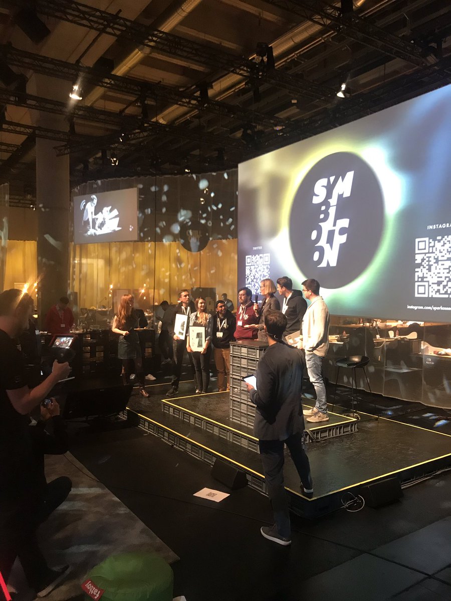 Platz 1 und 100.000€ Anschubbudget gehen an Team Weltenbummler mit der App für Reisende aus der Generation Z!

#symbioticon #hackathon #fiforum