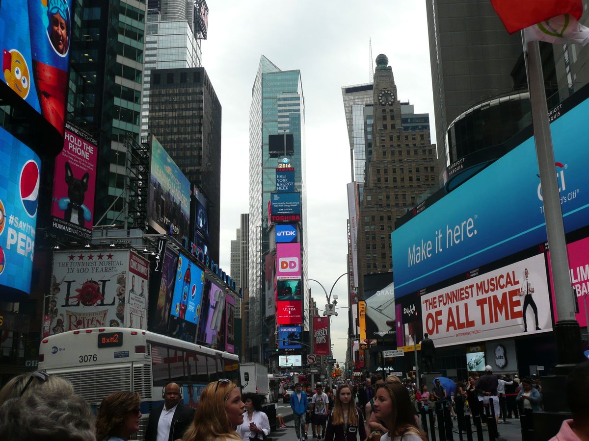JanetteHall's tweet photo. Times Square
#timessquare #timessquarenyc #newyork #newyorkcity #nyc #ny #nycs #newyorknewyork #newyorkstateofmind #newyorklife #nyobsession #urban #urbanphotography #manhatten #america @nycfeelings @NYCDailyPics @I_LOVE_NY @NYC @NBCNewYork #ThePhotoHour https://t.co/CkHYWuwLyl