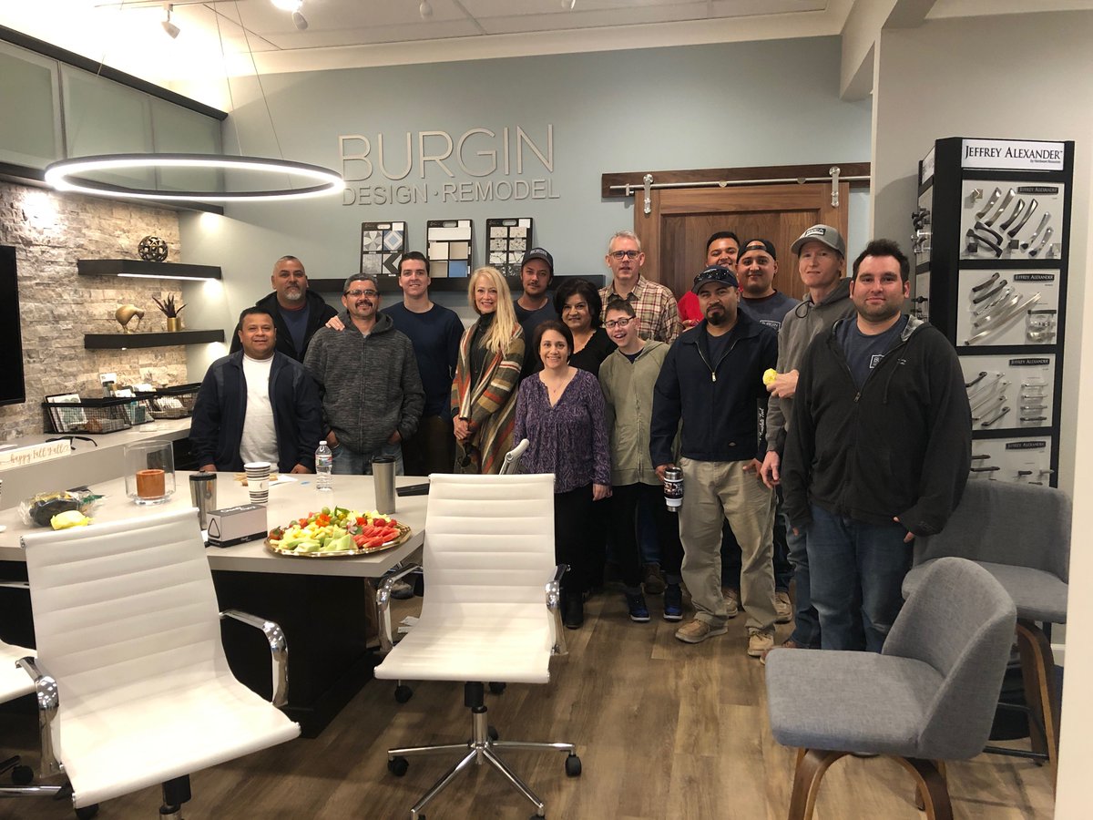 BurginCo's tweet photo. We have so much to be grateful for but this team is one of the most important.
Thank you all for being a part of the #TeamBurgin Family! โค
#Thankful #BurginCo #DesignBuild #OCRemodeler #SantaAna #LuxuryKitchen #LuxuryBath https://t.co/qtpASywbbE
