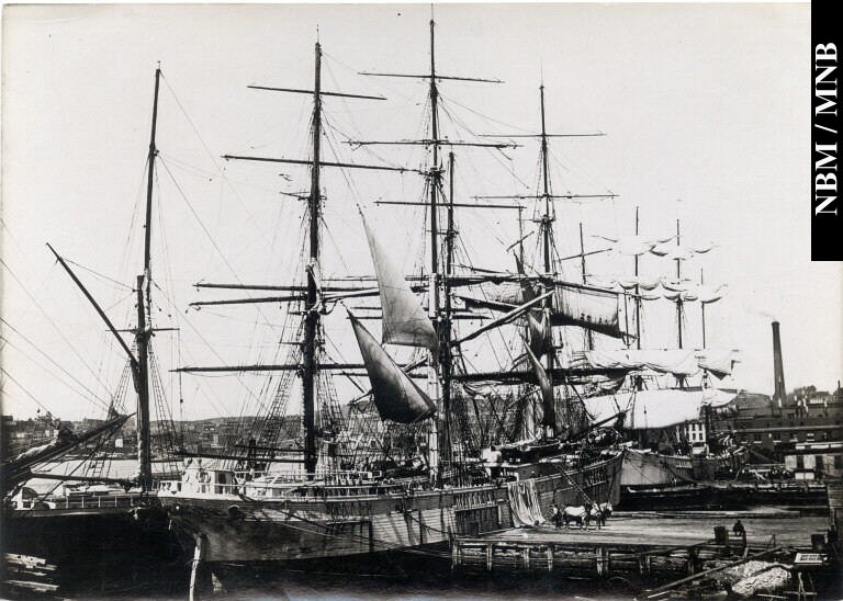 SourceAtlantic's tweet photo. Throwback Thursday to Thorne's Wharf where they were receiving a shipment to go to W.H. Thorne &amp; Co. #KnowYourSource #SourceAtlantic https://t.co/WnMsa2n5ih