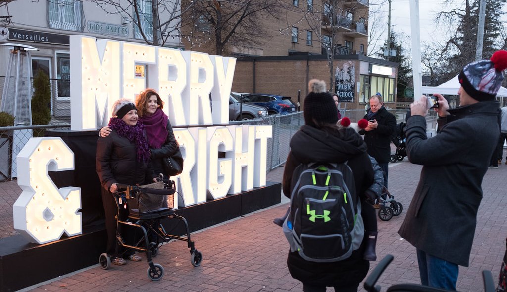 SolmarHomes's tweet photo. Just West of #EdgeTowers the Village of Streetsville will be transformed into a winter wonderland! This Friday and Saturday, bring your family and spread some holiday cheer with themed events, carriage rides and more!
Click here for directions https://t.co/lWLduft8wy https://t.co/b9a8Kc2VSI
