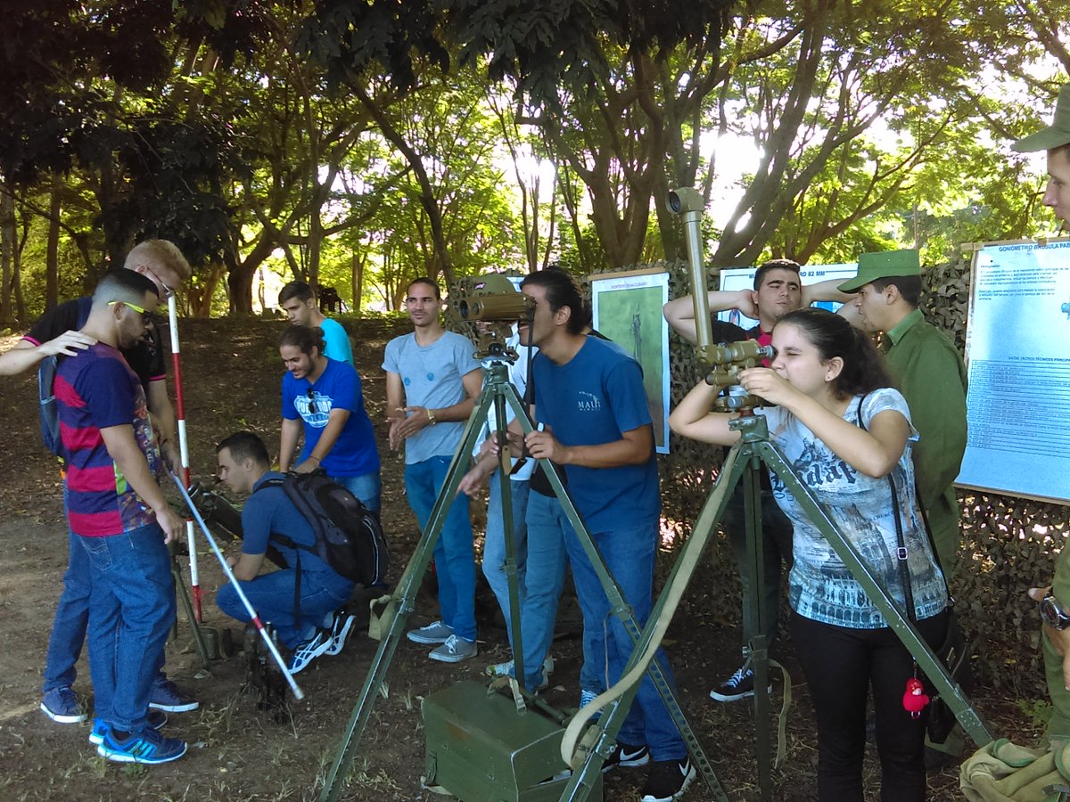 ucfgos's tweet photo. #BastiónUniversitario en la #UCf, #SomosCuba @feu_ucfgos @OrquideaUCf @CubaMES https://t.co/1sLLz00Tub