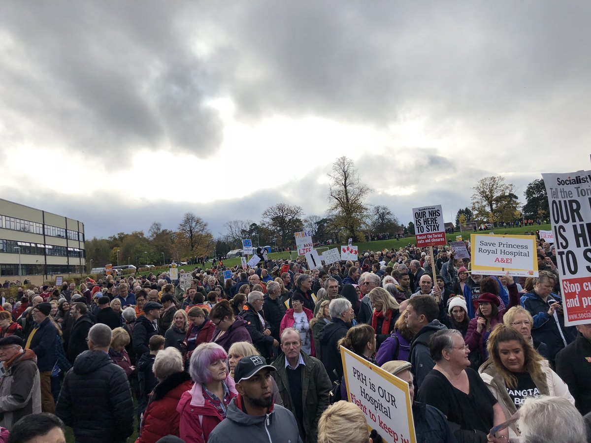 novaportan85's tweet photo. BREAKING NEWS.

@sath have decided to keep our A&amp;E open at #PRH 24/7. 

The recruitment of 3 A&amp;E consultants, 9 middle grade doctors and 15 new nurses coupled with public pressure and demonstration. We have prevailed. Great news for #Newport 

Congratulations everyone! https://t.co/JvzDqRbmMB