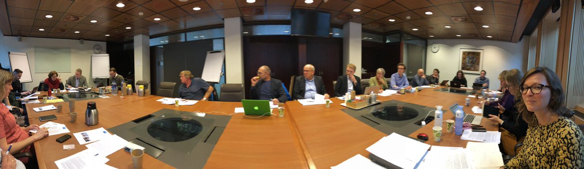 Centraal overleg bij <a href="/GreenDealsNL/">GreenDealsNL</a> visserij voor Schone Zee. Steeds meer enthousiaste deelnemers visserij-en havenclusters die zich inzetten op weg naar volle recycling van netwerk, <a href="/VisPluisVrij/">VisPluisVrij</a> en Fishing for Litter.