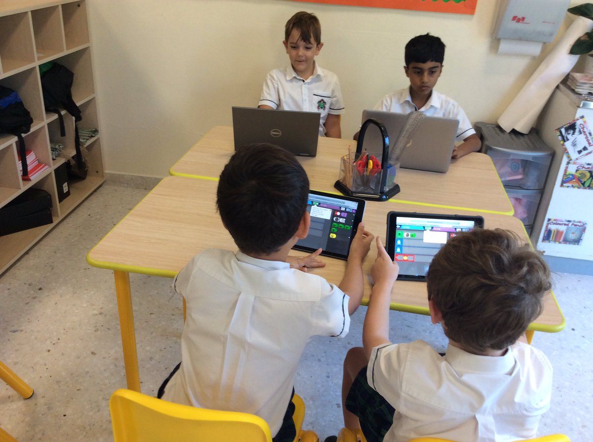 JPS_Year4's tweet photo. Any future software engineers in the house?As you can see #JPS4F are fully focused on their coding unit! Developing technology skills is fun💡
@JPS_Year4 #jpscomputing https://t.co/gCUSbxMdB7