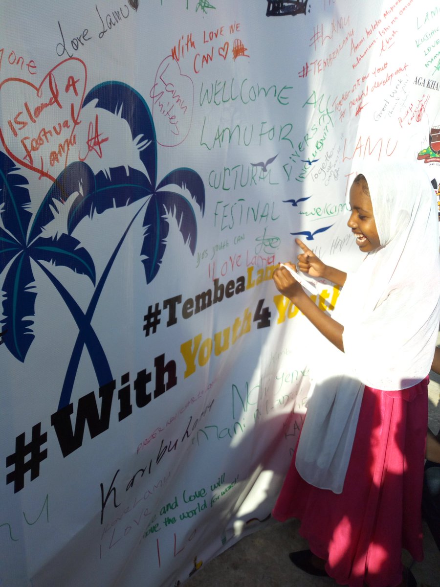 muftialamudy's tweet photo. Lamu cultural festival... kids enjoying the festive season
#tembealamu
#WithYouth4Youth 
@GWoodthinks 
@EUinKenya 
@KenyaRedCross 
@AKF_EA https://t.co/kF9bq3Quqy