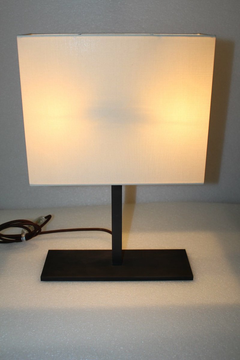 ❗Sale❗

This Elegant Maxalto Designer Bedside Lamp Is Now On Sale! For Information Go To thebazaarshop.co.uk 

#softlighting
#interiordesign 
#bedside
#LampLovers 
#Sales