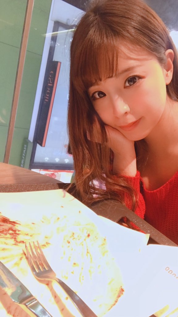 yunchi0214's tweet photo. 昨日の5件目がおいしくて!
今日も行ってきた
#cacaogreen ★
#明洞スイーツ
今日は3件と屋台のチュロス
だいまんぞく とぅでい https://t.co/2NiKEIaSJC