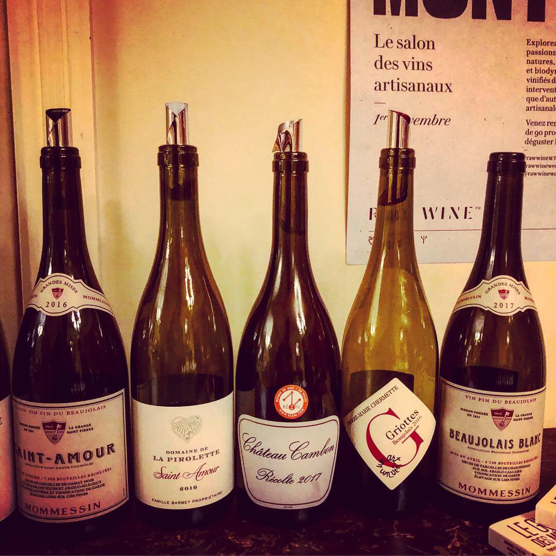 gamay_ca's tweet photo. Et toi ta soirée d’hier? 😋

Ice très intéressante dégustation sur les vins du Beaujolais

Merci  @MechantsRaisins @reZinSelection @maitredechai @ChartonHobbs @La_QV 
@vins_beaujolais @discoverbojo #beaujolais #teamgamay #gamay #gamaylover #gogamaygo #gamay_ca https://t.co/CyCD5jaOr9
